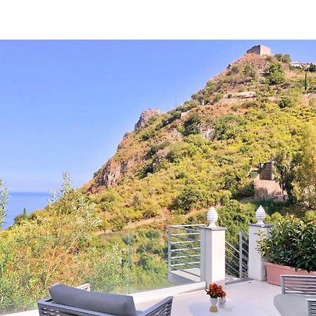 Suite Apartments Branco - Infinity Pool & Sea View - 5 Minuti Dal Centro Taormina Luaran gambar