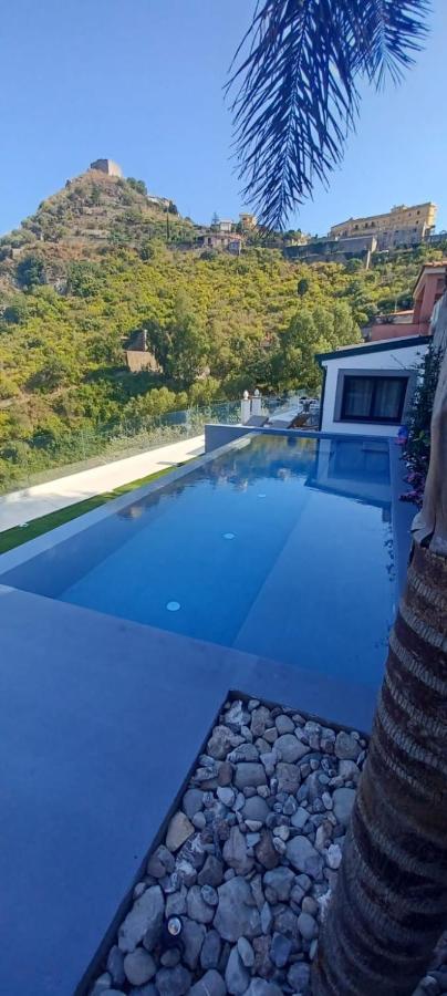 Suite Apartments Branco - Infinity Pool & Sea View - 5 Minuti Dal Centro Taormina Luaran gambar